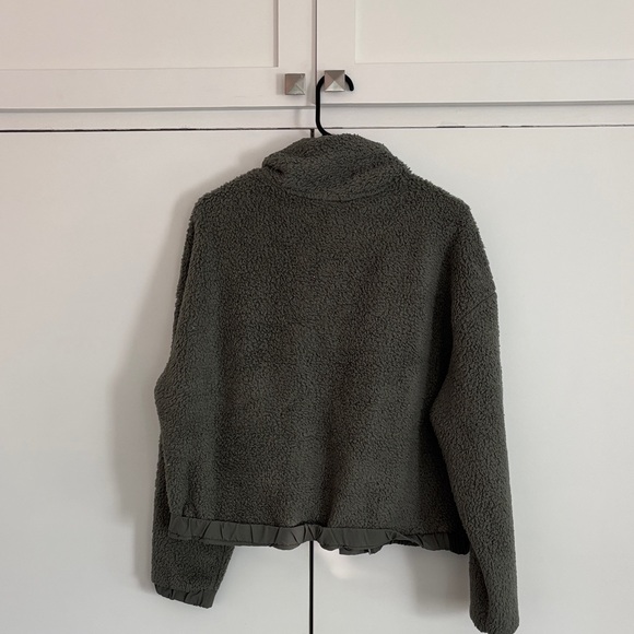 Vuori Grey Sherpa Jacket - Picture 4 of 4